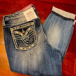 The cutest capris you will EVER find ❤️❤️